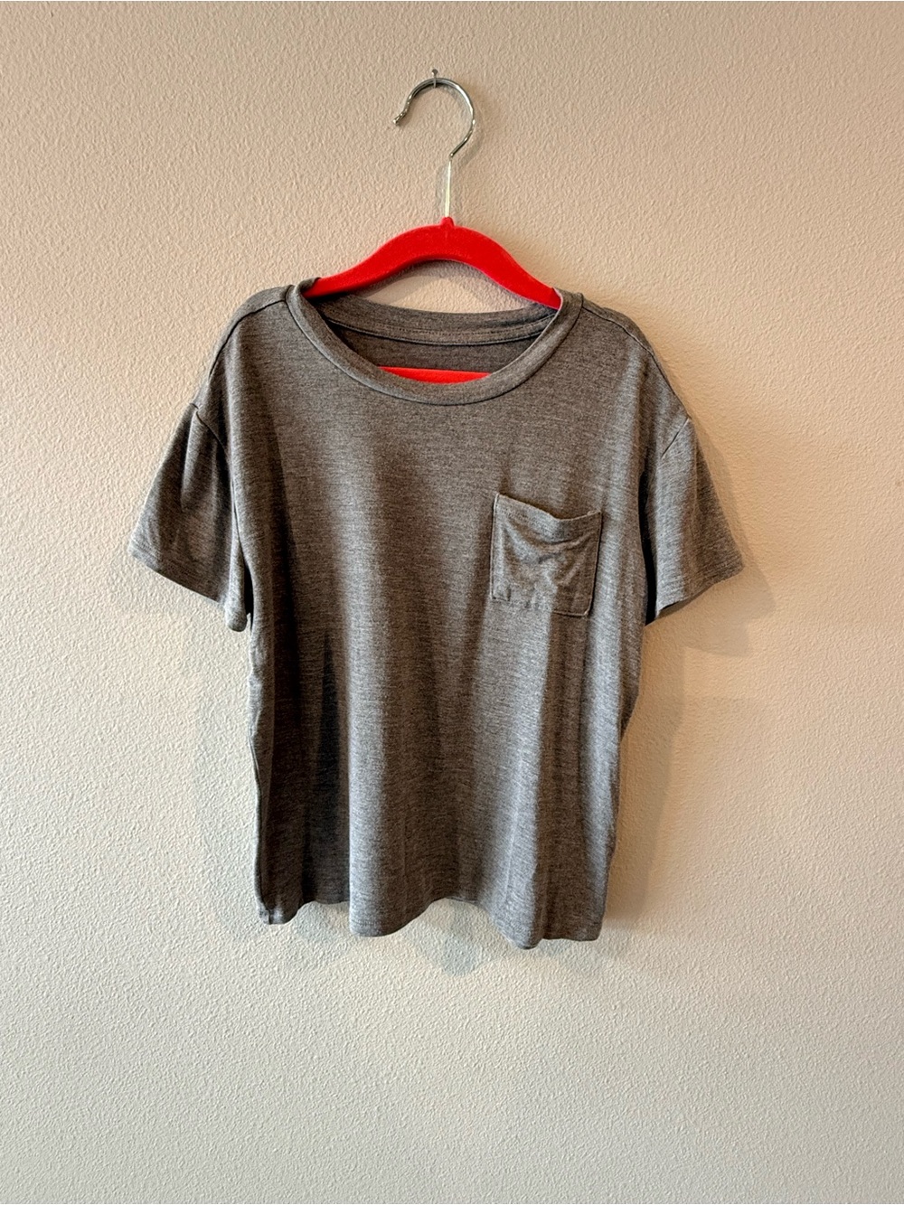 Rumi + Ryder Girls Gray Pocket T-Shirt Size M 8-10
